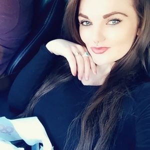 Meet your Posher, Francesca